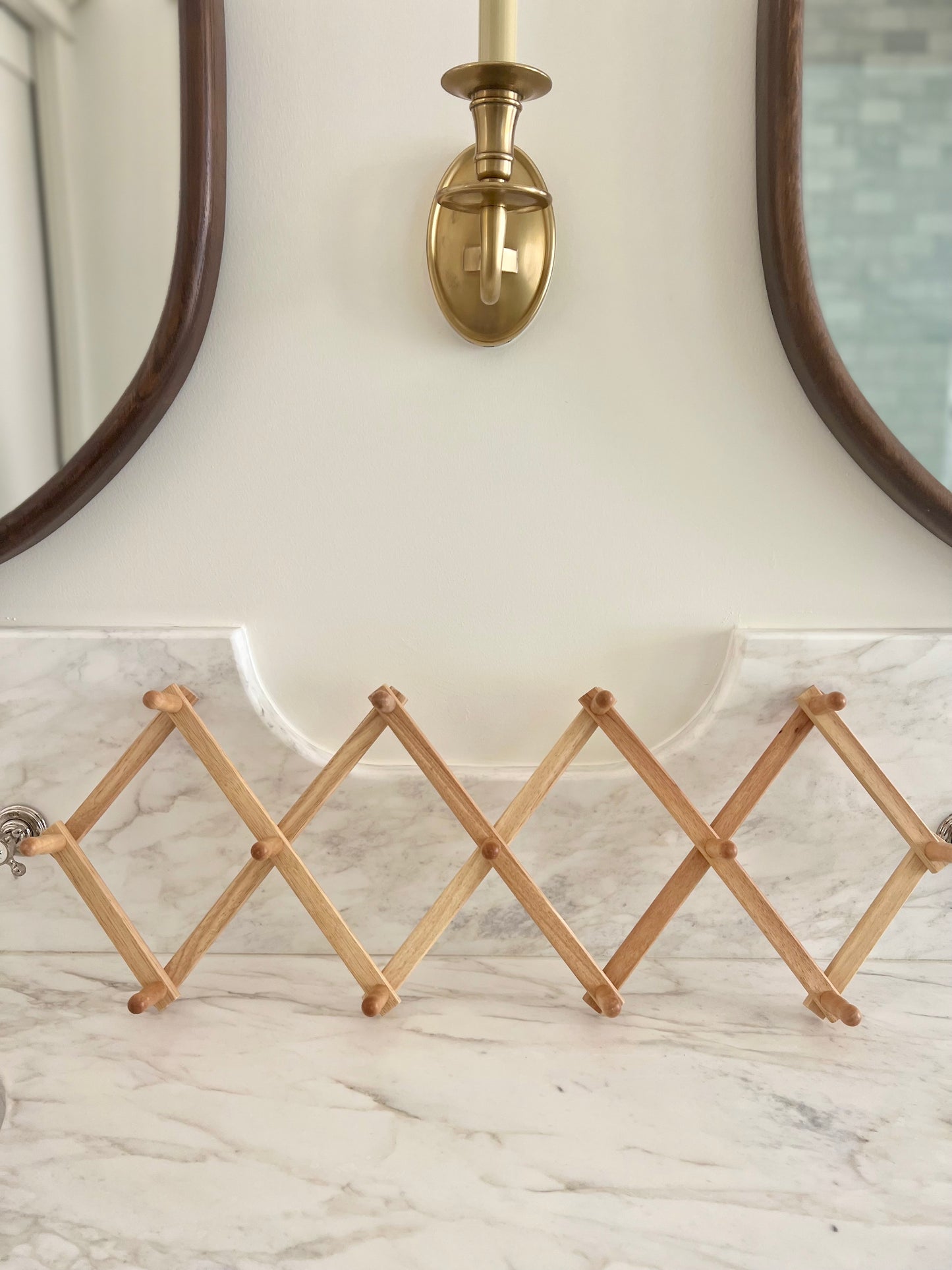 Accordion Peg Rack