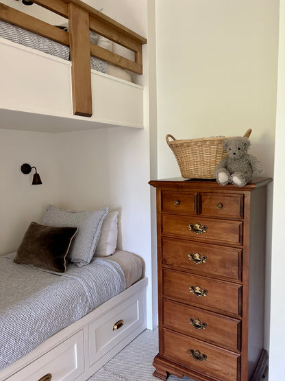 Heirloom Oval Laundry Basket