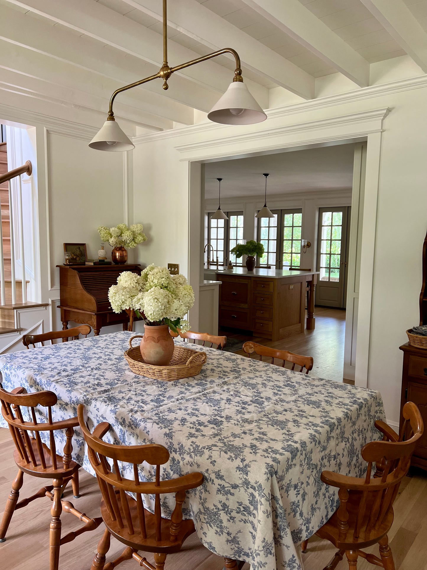 Blue & White TableCloth