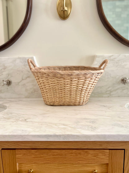 Heirloom Oval Laundry Basket