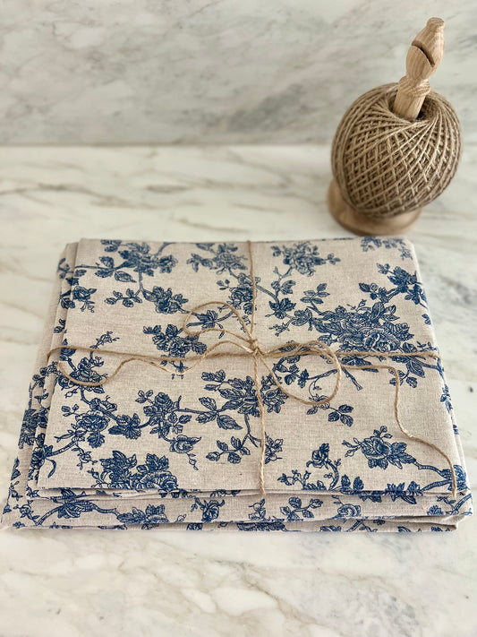 Blue & White TableCloth