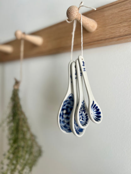 Blue & White Measuring Spoons